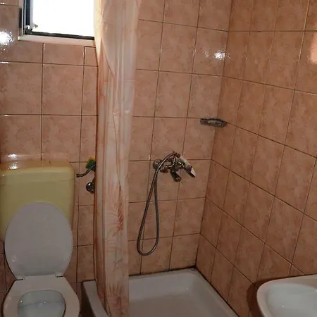 Pakostane, Spacious Ap 6+2 Apartment *